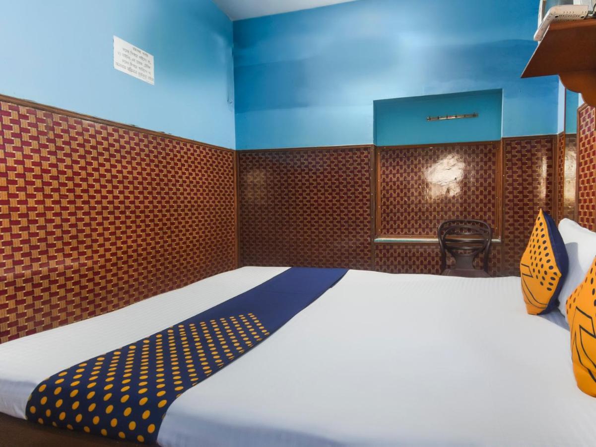 Oyo Flagship 74392 Hotel Mahesh Residency Haydarabad Dış mekan fotoğraf