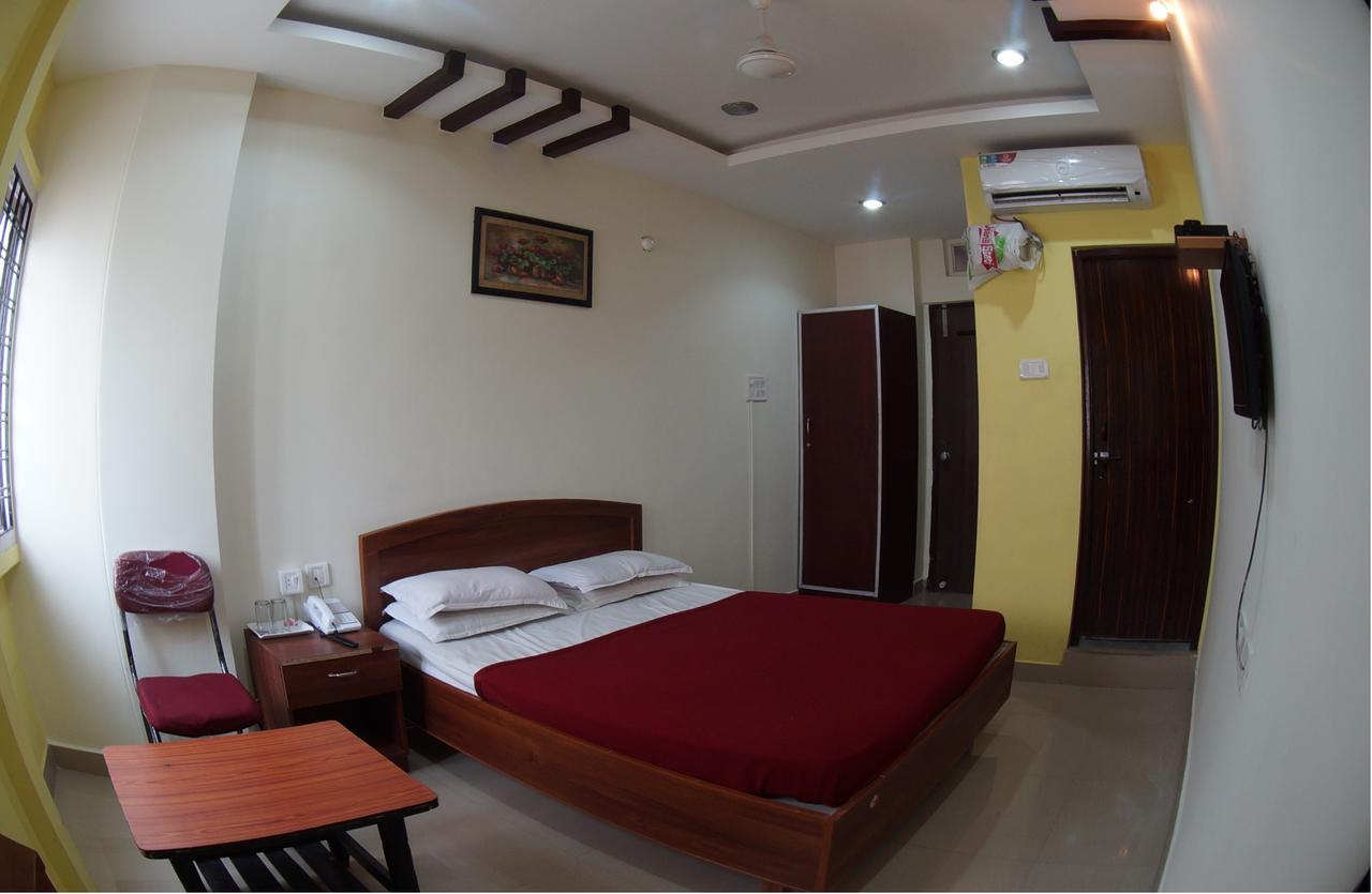 Oyo Flagship 74392 Hotel Mahesh Residency Haydarabad Dış mekan fotoğraf